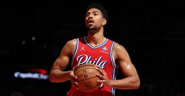 继续合作！曝76人正试图腾出薪资空间以重新签下格里姆斯